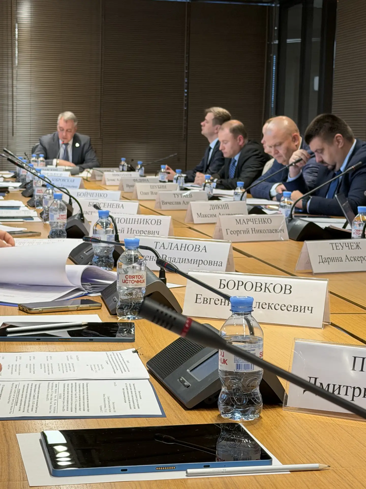 Заседание Межведомственной отраслевой рабочей группы по сокращению нелегального рынка табачной и никотинсодержащей продукции — итоги